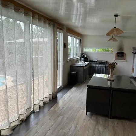 Homestay Echappee Mistral - Detente Jacuzzi Prive & Brasero *